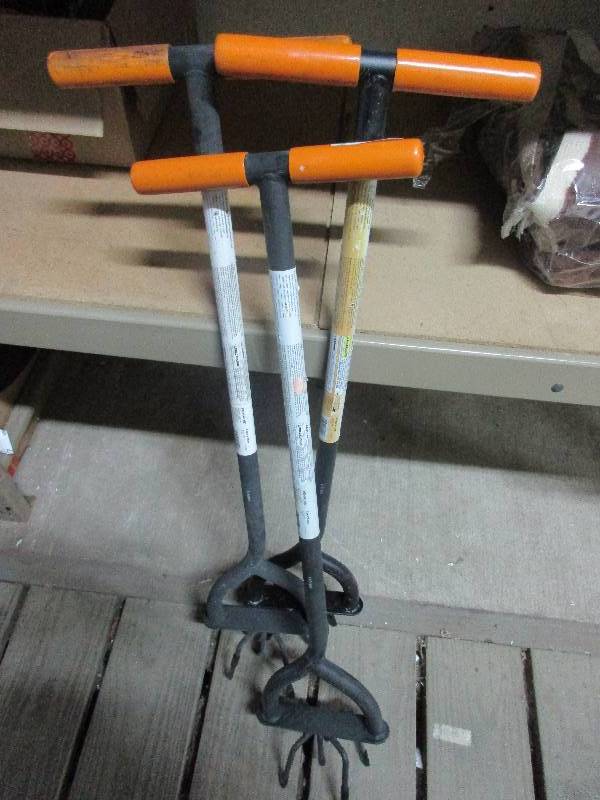 3 hand tillers