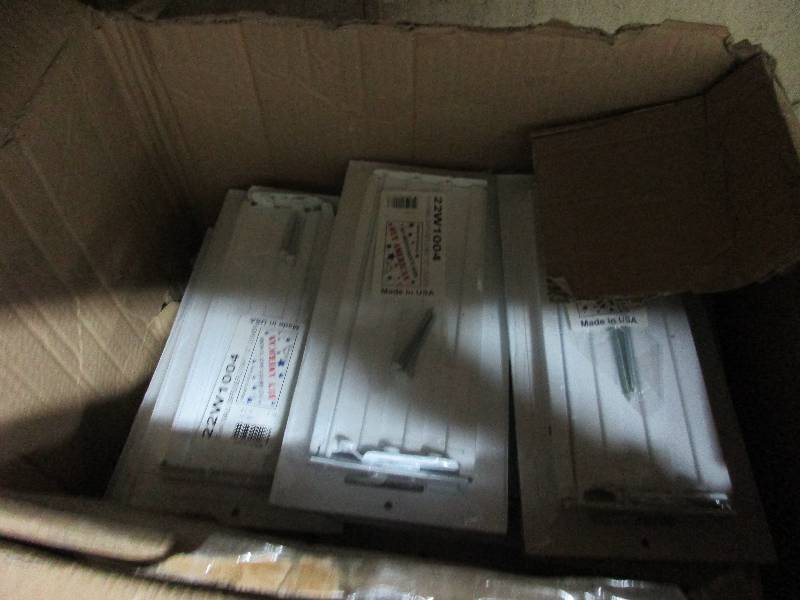 box of 10 x 4 wall defusers