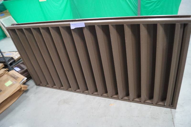 lot 35 image: Large Commercial LouverGrill