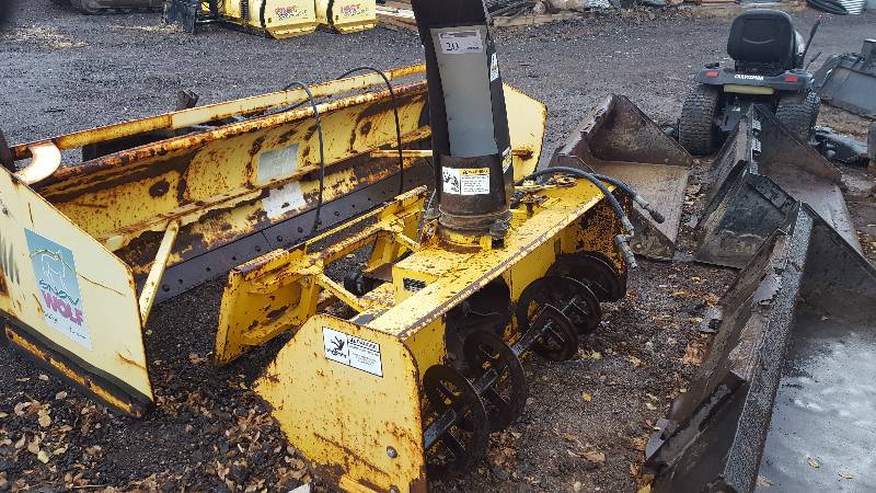 Erskine Commercial Snow Blower w Standard Skid Loader Mount Plate, Hydraulics