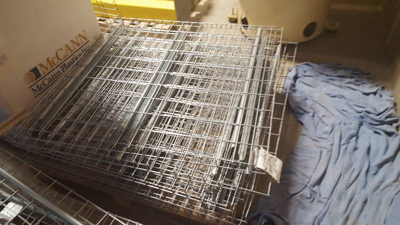 lot 128 image: Lot of (12) Wire Rack Shelves
