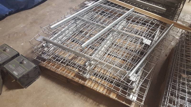 lot 129 image: Lot of (8) Wire Rack Shelves