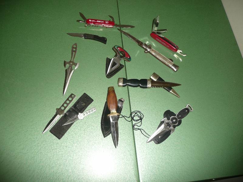 New & Old Knife Group - See Pictures - some rare & very cool