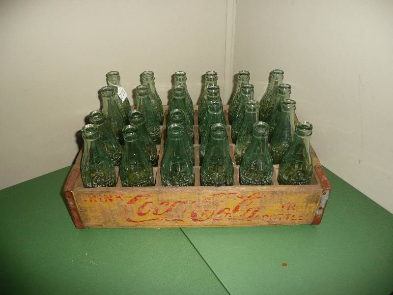 Antique Case of Coke Bottles & Case Container - See pictures