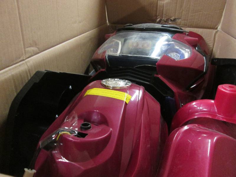 lot 203 image: Ride-On Motorcycle open box, untest...
