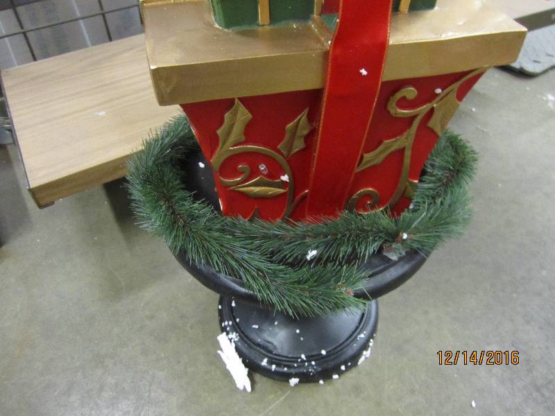 lot 12 image: Wrapped Present Tower Dcor open b...