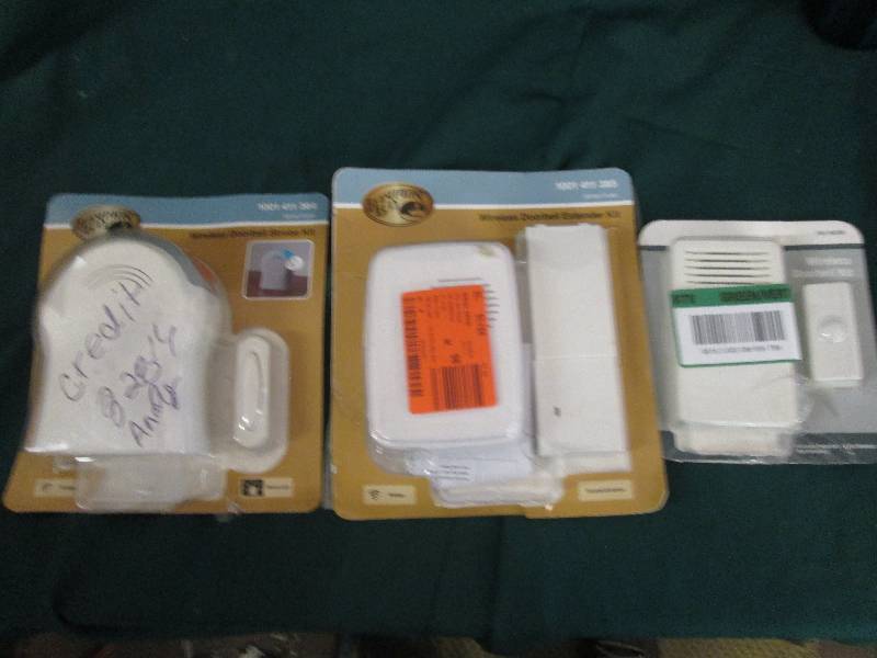 3 wireless doorbell kits open box ...