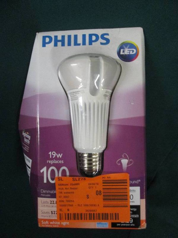 philips LED 19watt light replaces 1...