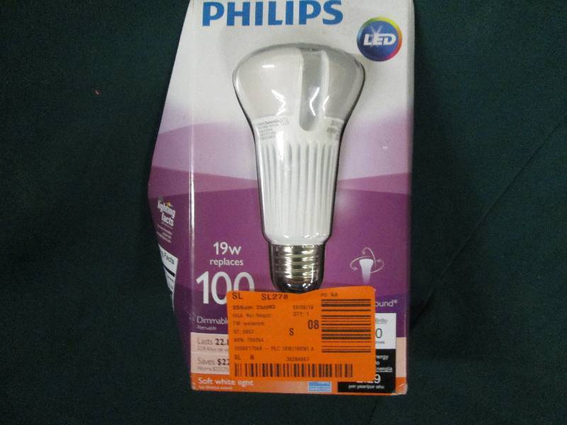 philips LED 19watt light replaces 1...