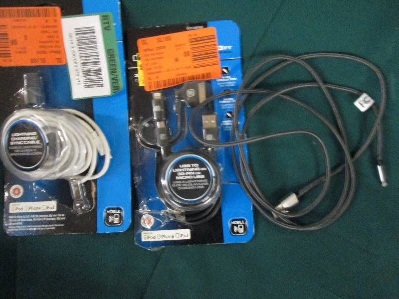 3 cell phone charging cords for i p...