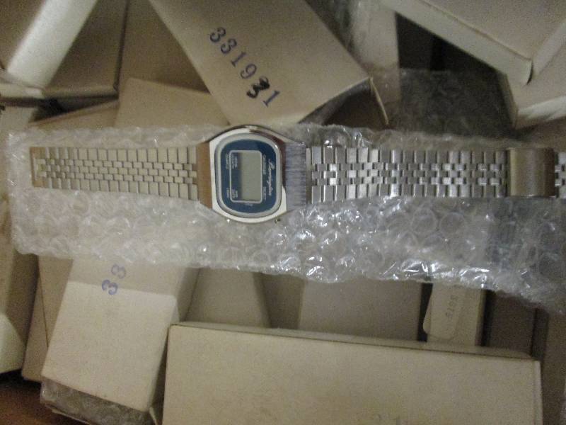 a box of quartz watches all new ...