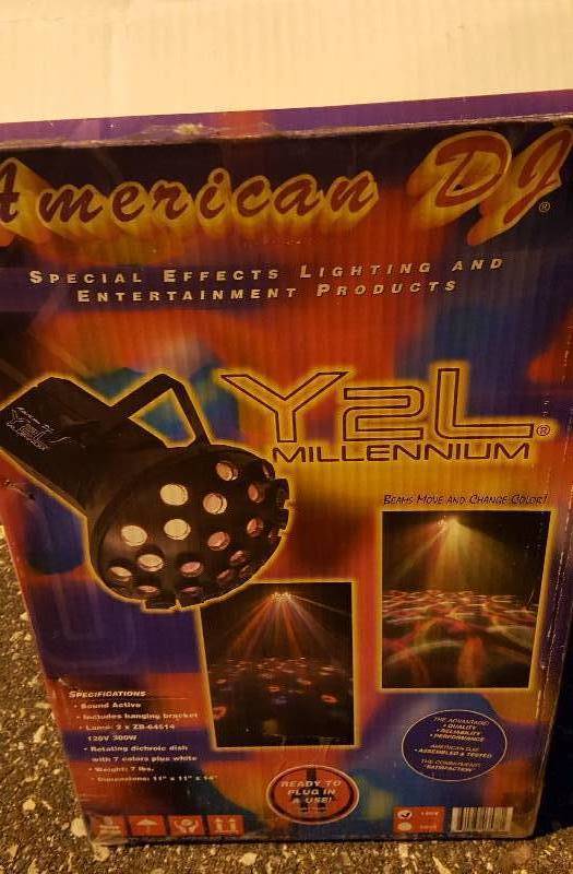 lot 15 image: American DJ Y2L Millennium lights