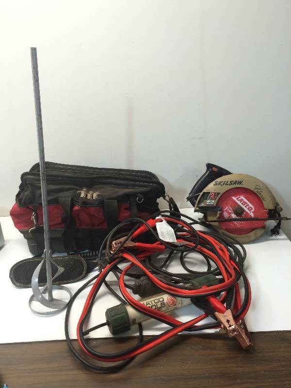 lot 11 image: Assorted Tools