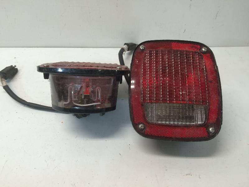 lot 27 image: Rear Lights