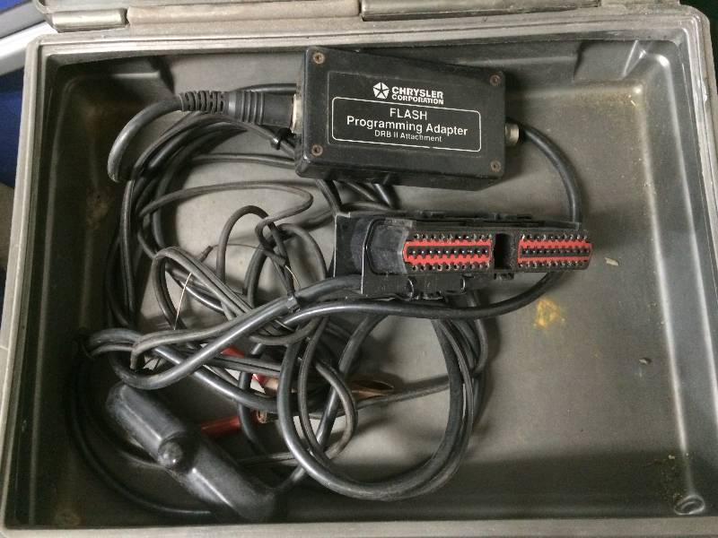 lot 40 image: Chrysler Programming Adapter