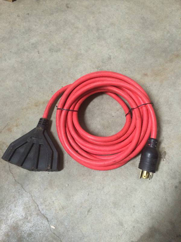 lot 44 image: Extension Cord 220 to 110