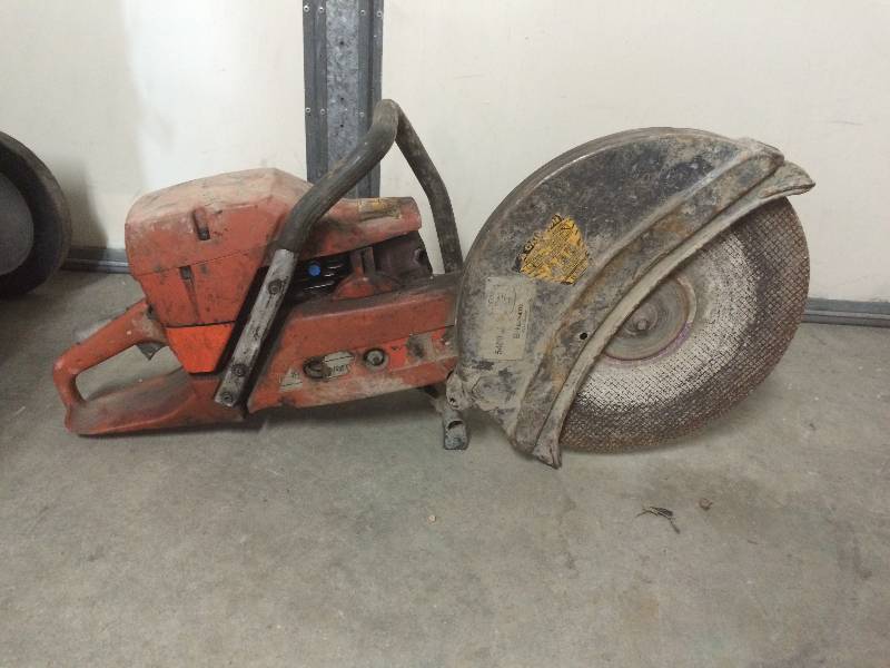 lot 48 image: Husqvarna Chop Saw