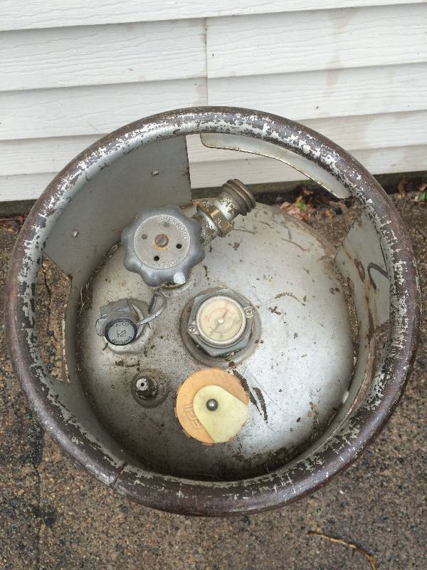 lot 68 image: Propane Tank