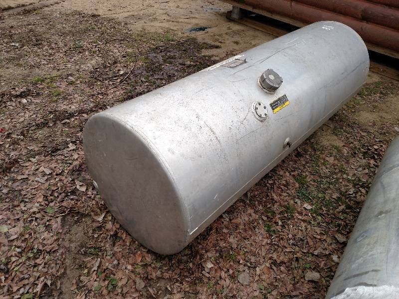 lot 48 image: Aluminum Fuel Tank, 72 x 24 dia....