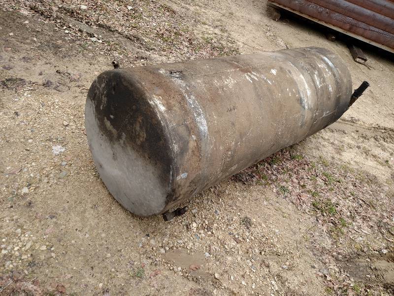 lot 49 image: Aluminum Fuel Tank, 64 x 24 dia....