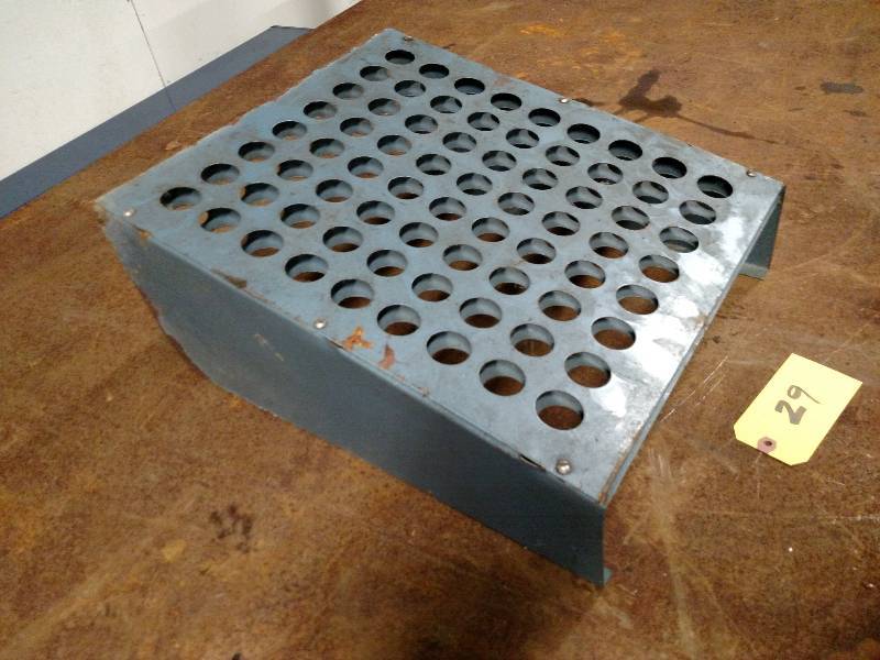 lot 29 image: 5C Collet Rack...