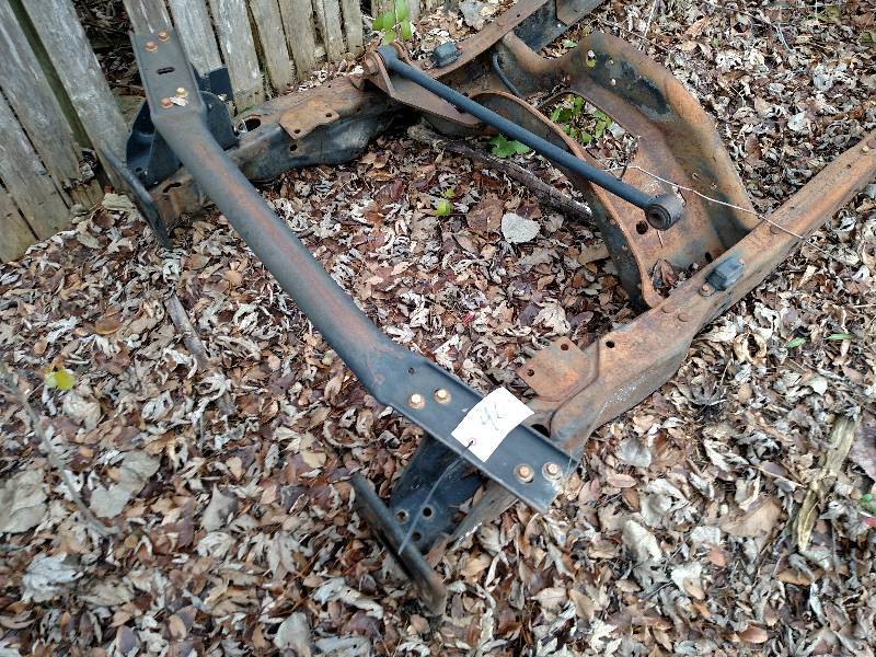 lot 46 image: 1999-2004 Ford Truck Frame, Super ...