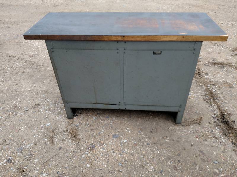lot 42 image: Kennedy 5 Drawer Workbench, 20 x 5...