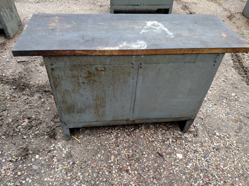 lot 43 image: Kennedy 5 Drawer Workbench, 20 x 5...