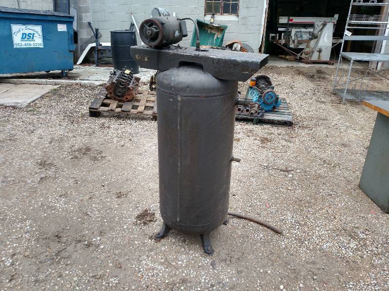 lot 18 image: Air Compressor Tank with 5 hp. 1 Ph...