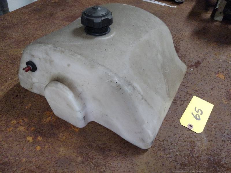 lot 65 image: Polaris Pro X Gas Tank...