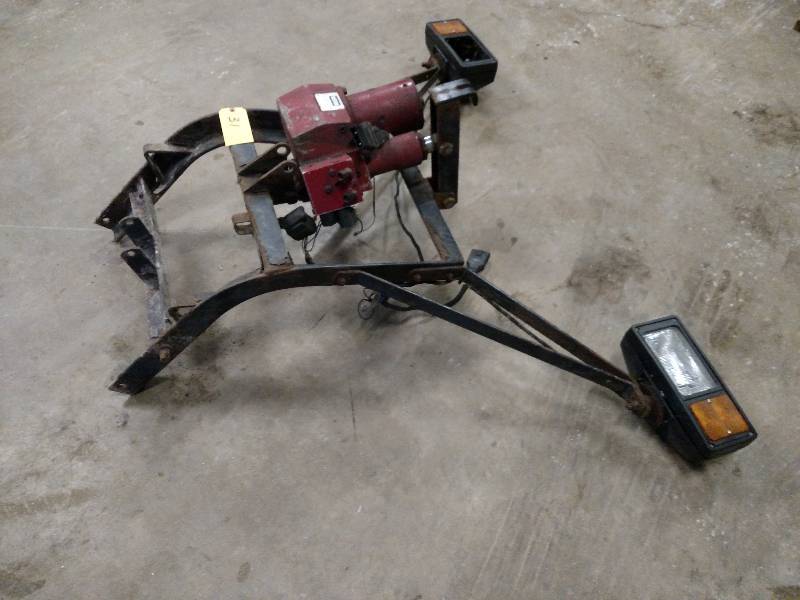 lot 31 image: Western Plow Unimount Frame with Pu...
