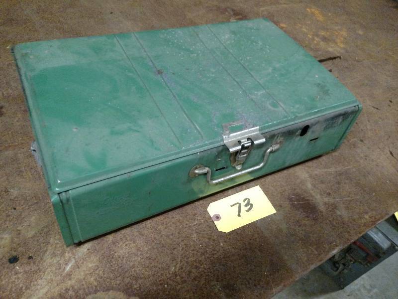 lot 73 image: Vintage Coleman Gas Stove...