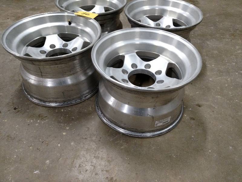 lot 86 image: (4) Aluminum Rims, 16.5 x 9.75, Fit...