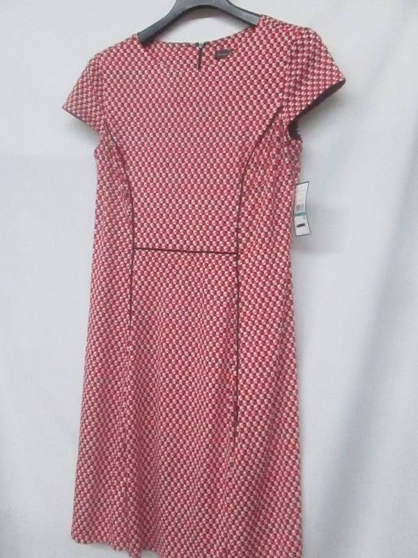 Jessica Howard Womens Regular Cap-Sleeved Fit-and-Flare Dress - Coral