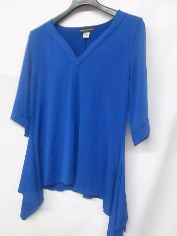 Wearabouts Misses Knit Sharkbite Tunic