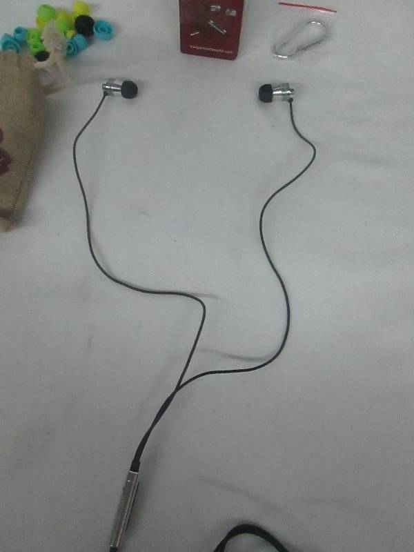 Margaritaville Mix2 Macaw In-Ear Headphones w Mic