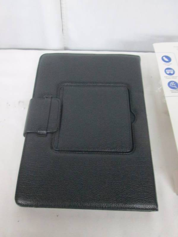 Hipstreet 9-10 Tablet Case w Bluetooth Keyboard