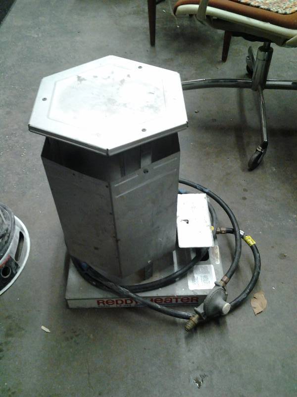 lot 22 image: Reddy Heater RCP 80 (30,000-70,000 BTUs)