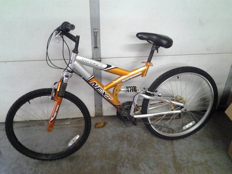 lot 34 image: Next Power-X Bike For Parts
