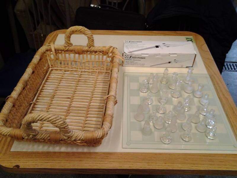 lot 49 image: Glass Chess Set, Electric Fillet Knife