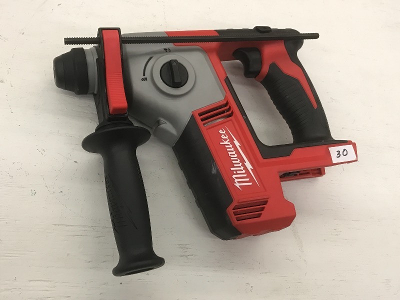 Milwaukee M18 Cordless Lithium Ion ...