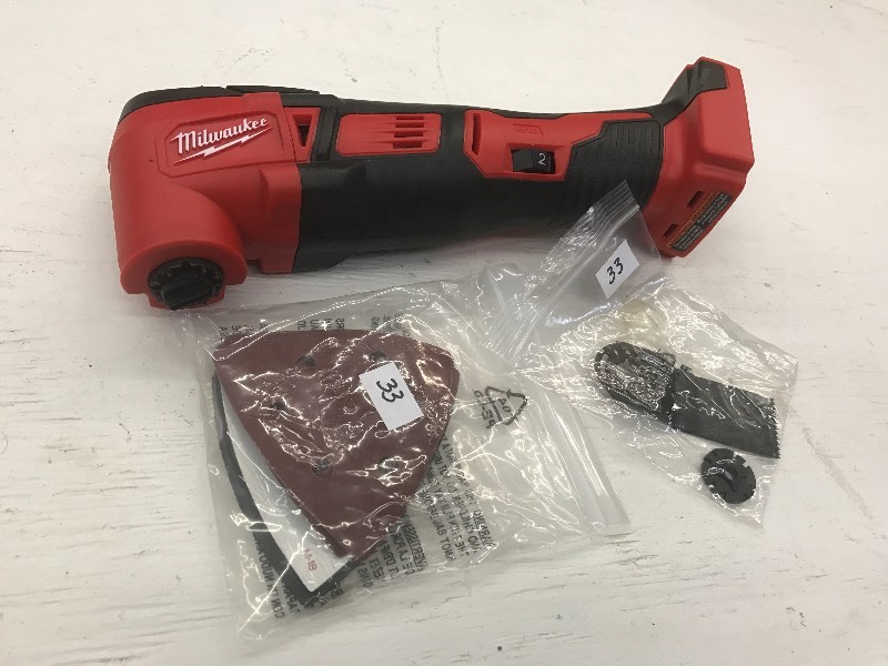 Milwaukee M18 Cordless Lithium Ion ...