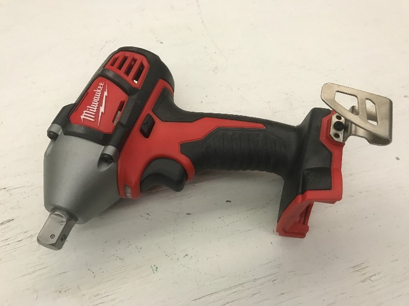 Milwaukee M18 Cordless Lithium Ion ...