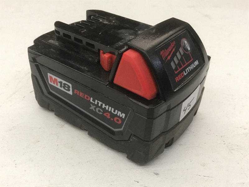 Milwaukee M18 Red Lithium 4.0 Exten...