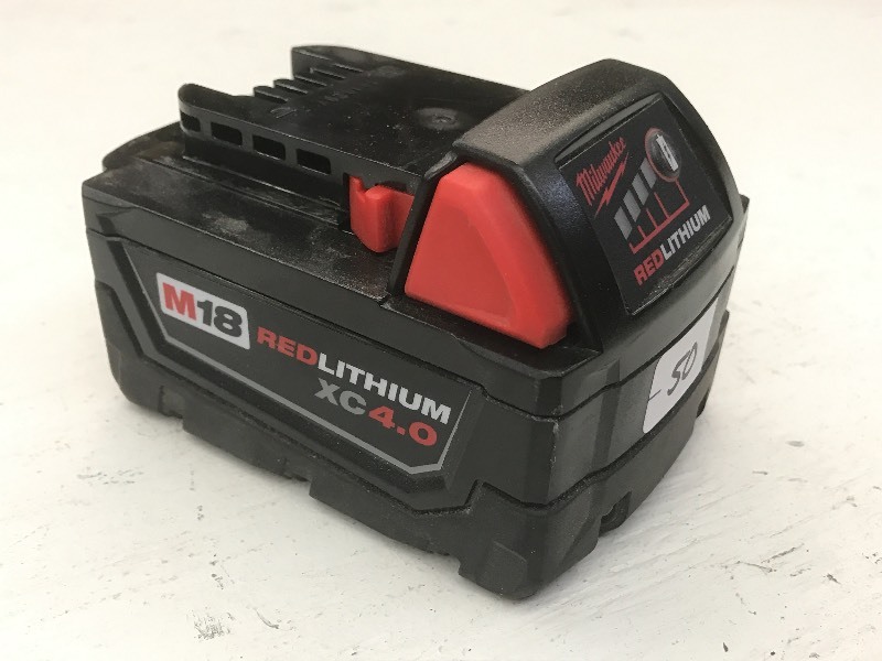 Milwaukee M18 Red Lithium 4.0 Exten...