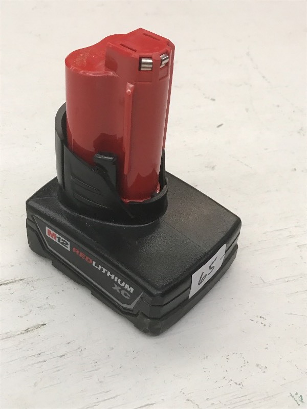 Milwaukee M12 XC Red Lithium Batter...