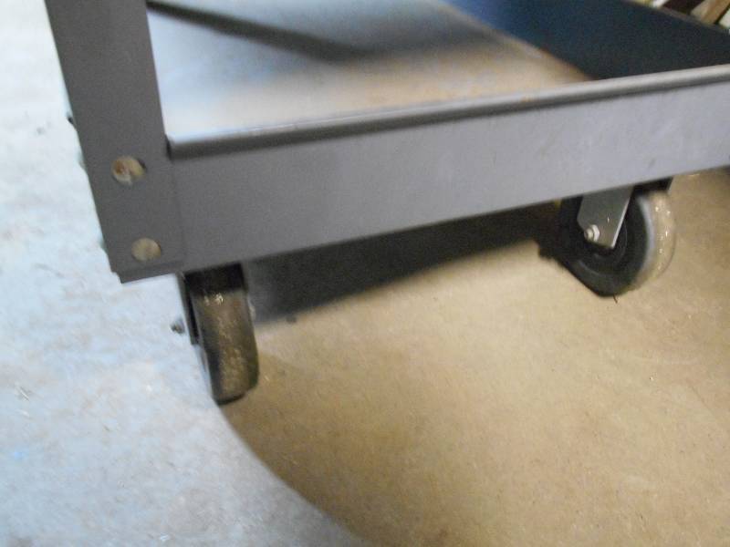 lot 58 image: 4 WHEEL SHOP CART