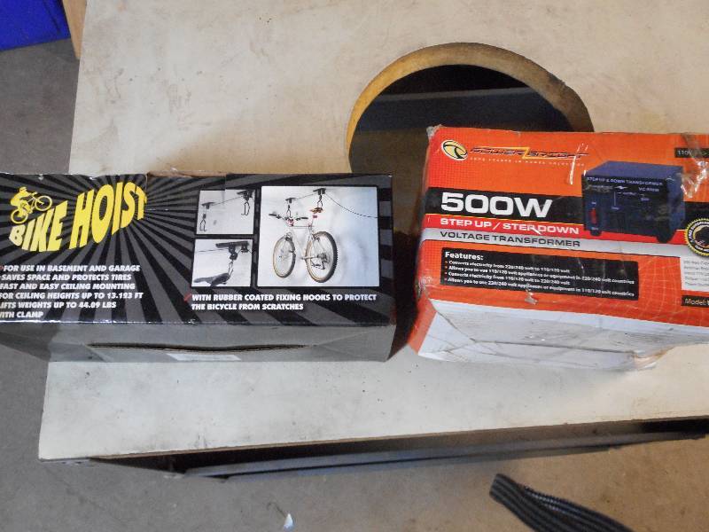 lot 66 image: BIKE HOIST & TRANSFORMER