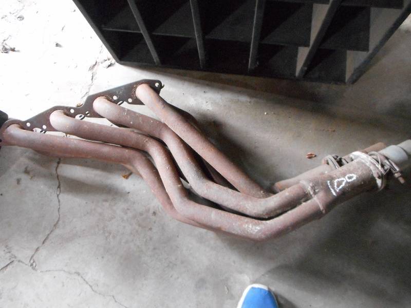 lot 100 image: SET OF HEADERS