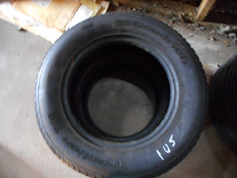 lot 105 image: 2 2156015 TIRES